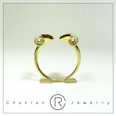 中国设计师【Chunran Jewel】银镀18k黄金 羊角 <吻> 戒指 可调节