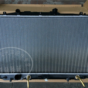本田 两厢旧款飞度 自动挡 汽车水箱 散热器总成 波5 原装正品