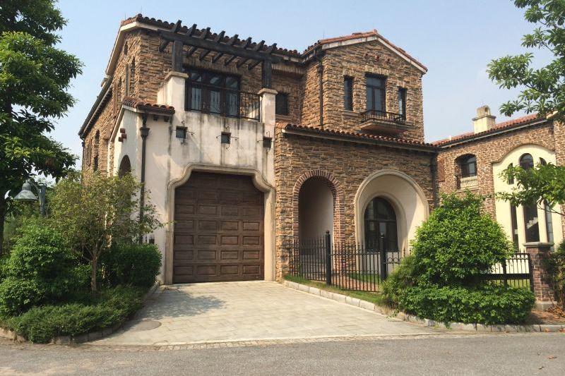 【第二次】清远狮子湖公馆别墅的公告