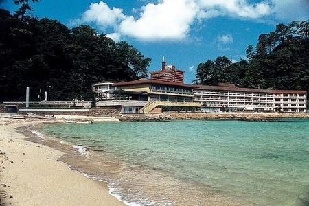 奥城崎海滨酒店