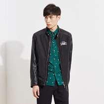 美特斯邦威2015秋装新款男PU拼接前胸印花茄克吊牌价339元