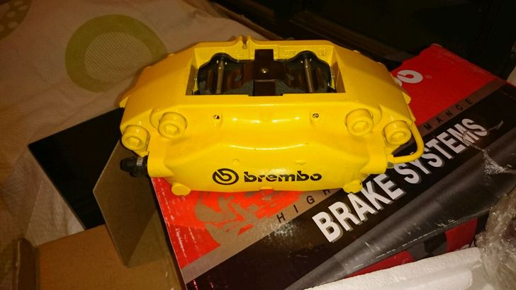 brembo卡钳全新套装