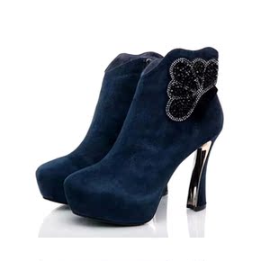 路姿女神 特价 时尚水钻舒适防水台超高粗跟 羊猄真皮短靴子36100