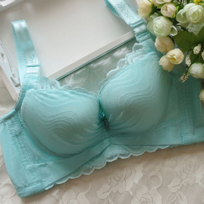 聚拢胸罩女人调整型文胸薄杯0.6 有氧透气孔 软钢圈聚拢夏天薄款