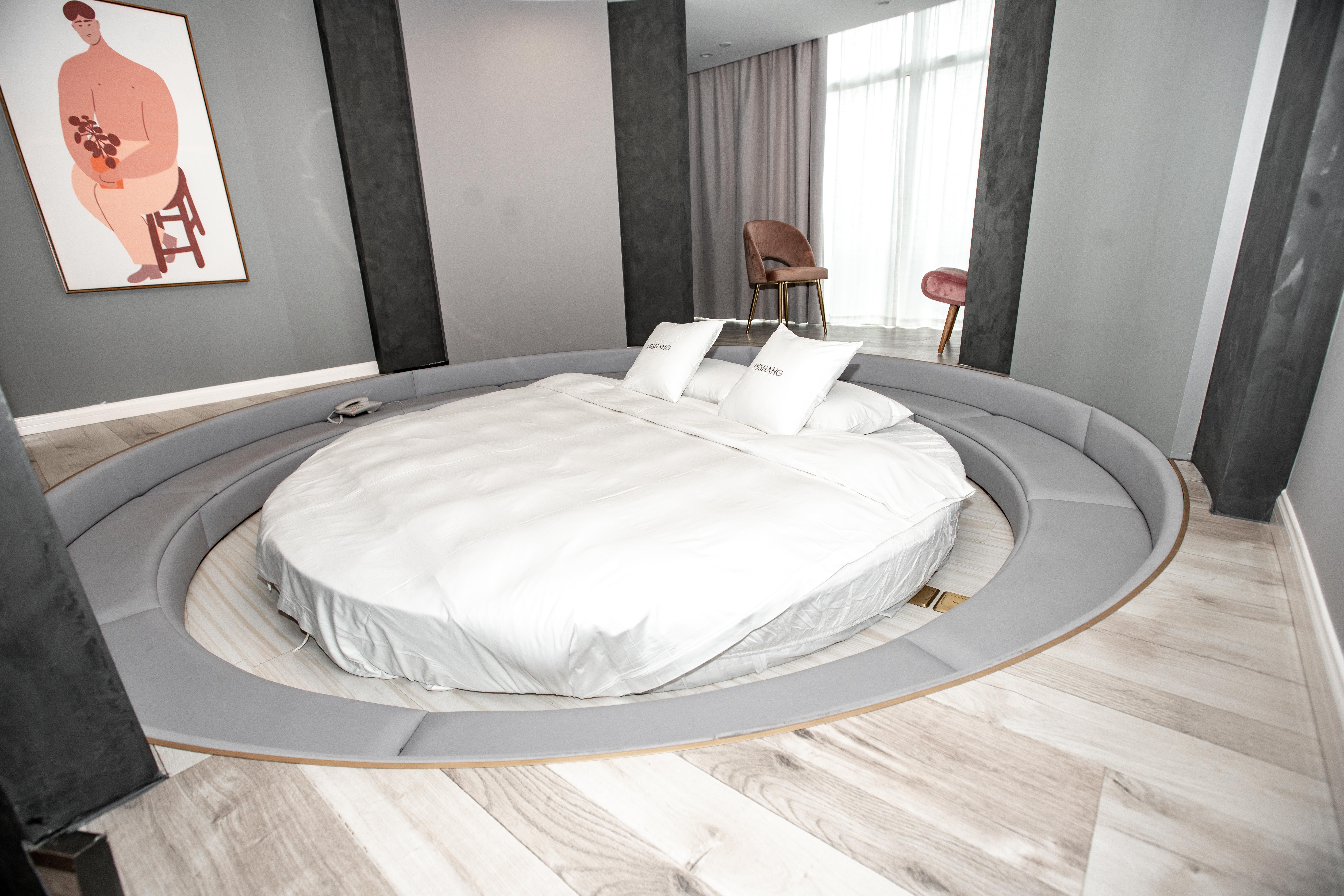 当涂弥尚·定制公寓酒店流浪地球圆床房