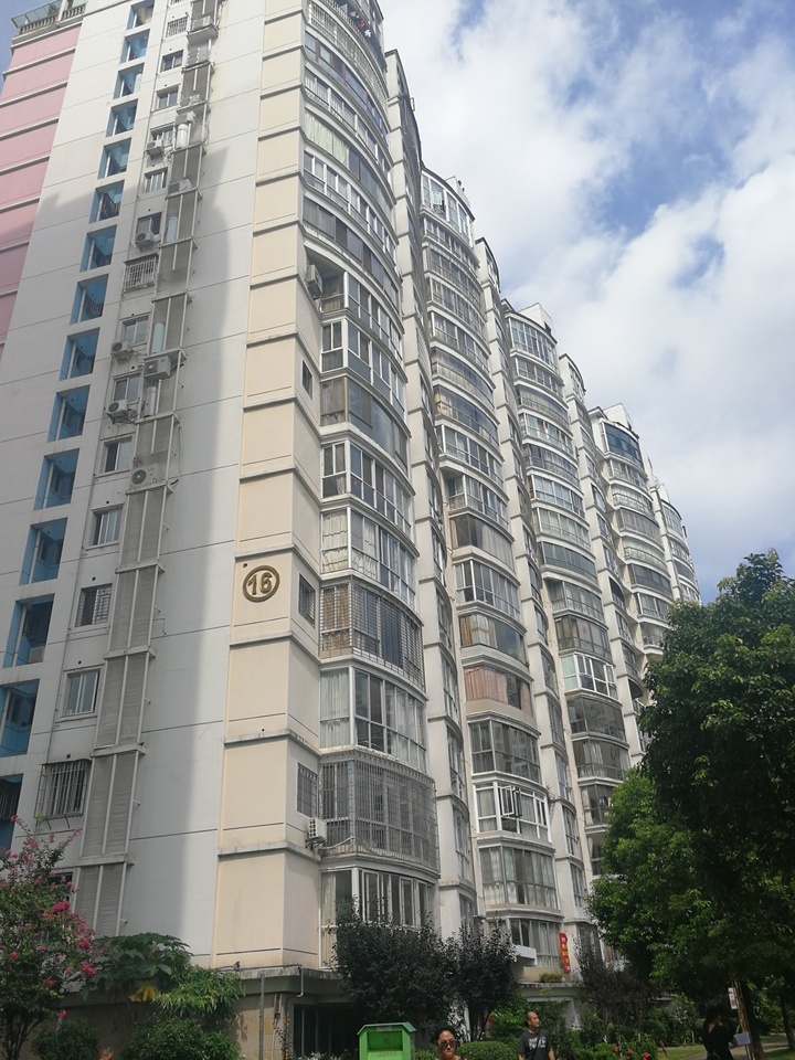 【第一次拍卖】龙岩市水韵华都三期)16幢205住宅,-1层rc009,rc023号