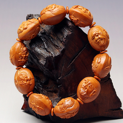 苏州核雕名家谢伟《罗汉》手串