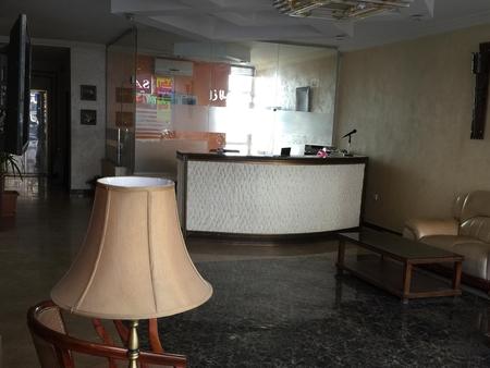 捷纳广场酒店