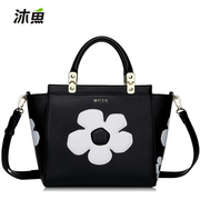 Bathe fish women new Crossbody Lady cartoon for 2015 winter handbags, Japan and South Korea shoulder bags fashion bag