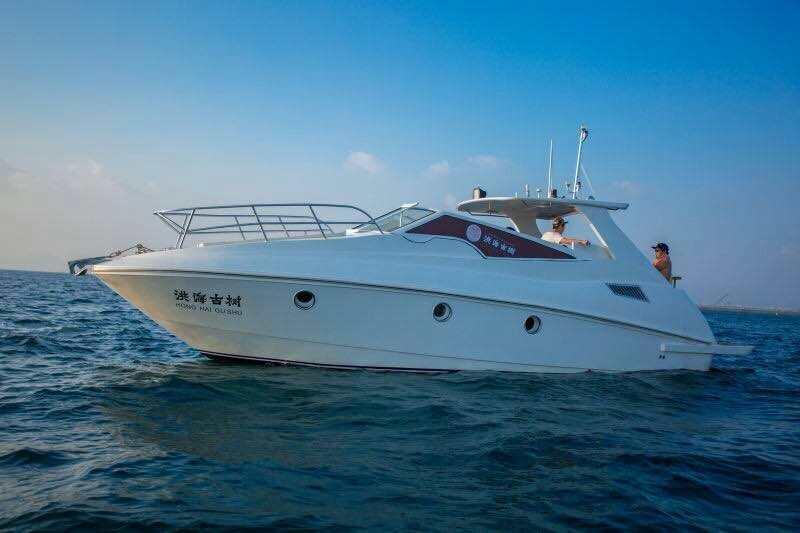 【第一次】【东风拍卖】 豪华游艇出售 33尺