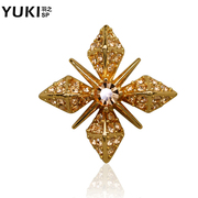 YUKI brooches, men''s suit as needle women luxury corsage suit thorn needle Korea Joker Crystal four leaf clover