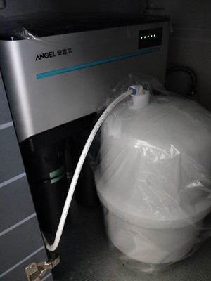 Re:请问一下九阳净水器jr5001和美的花生哪个好??九阳净水器jr5001和美的花生区别 ..