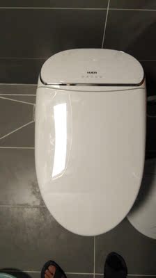目前看来装修师傅推荐的雅简沐超漩虹吸式马桶怎么样，方便好用？