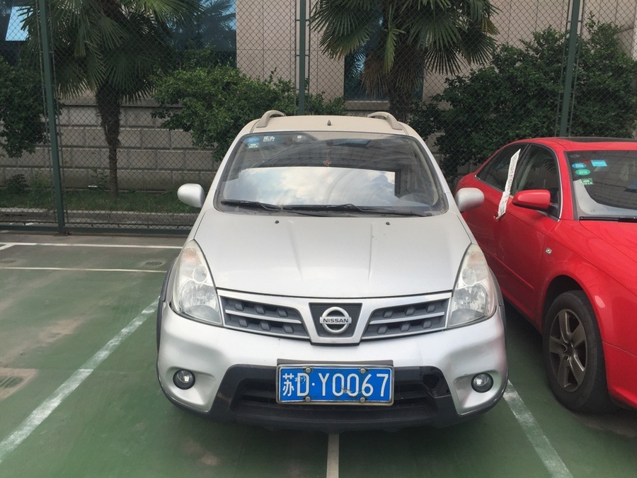 东风日产骊威牌dfl7163bc汽车一辆