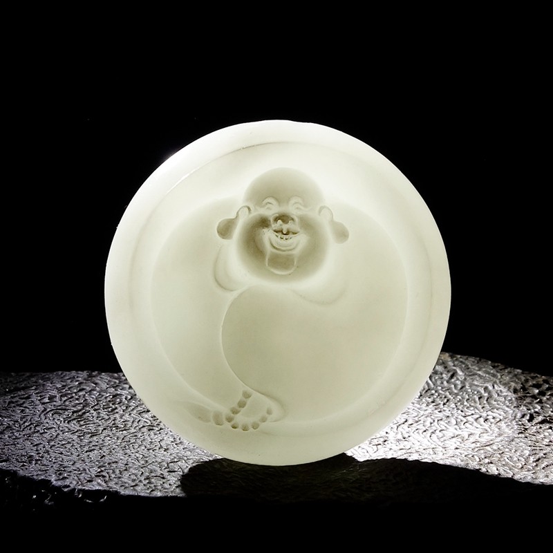 中国玉石雕刻大师范德龙工作室作品 和田玉佛引福来