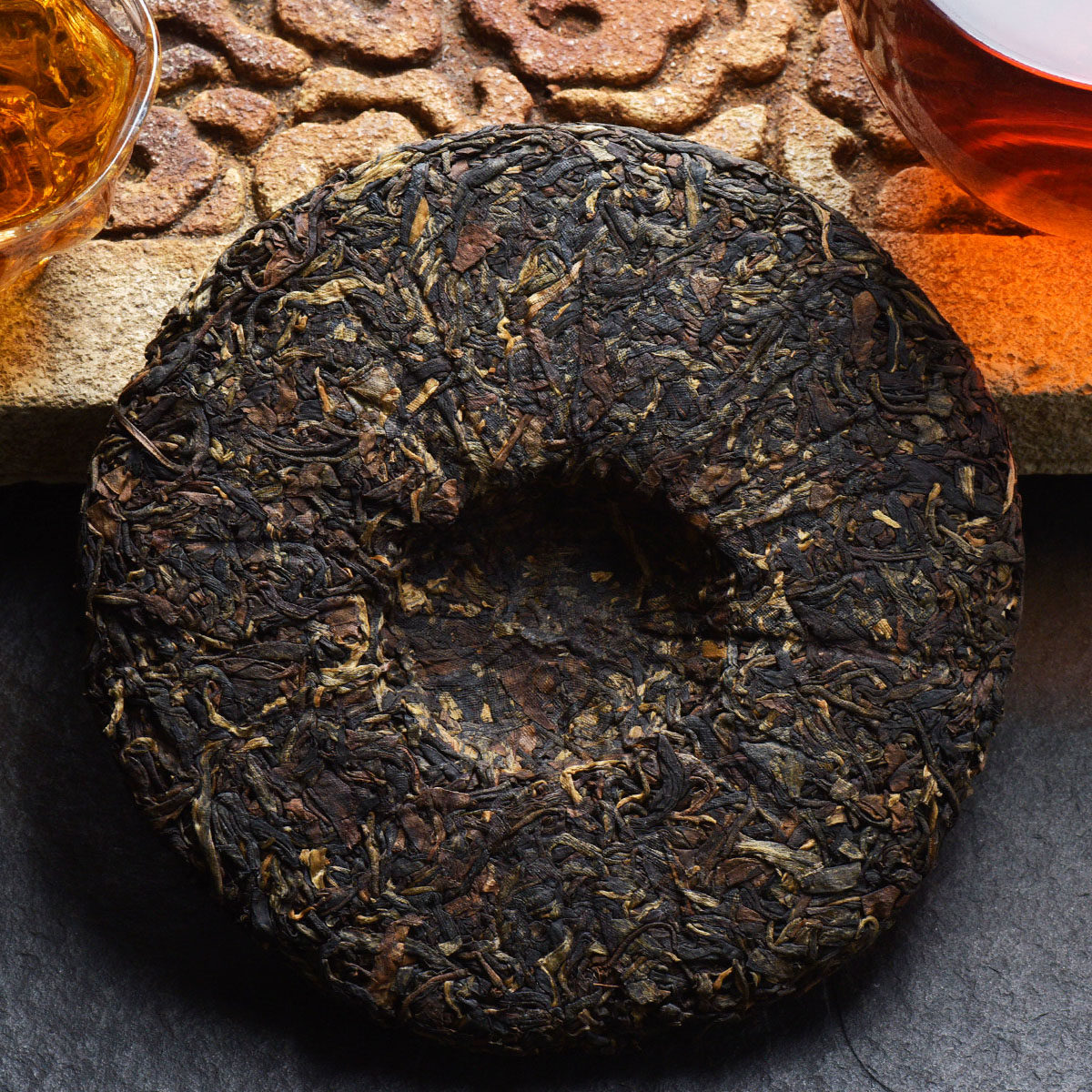 5片拍 2016高山古树红茶饼 暖胃老红茶 可鉴可藏 越陈越香