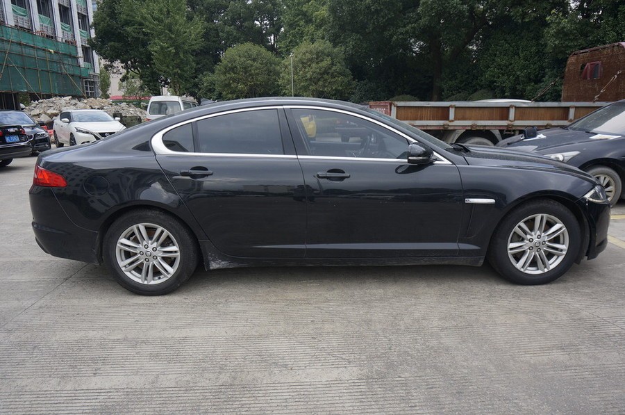 【第一次拍卖】浙jn1m59捷豹xf牌sajaa05m小型轿车一辆