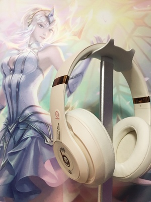 Re:请问beats studio 3 wireless和solo3哪个好?beats studio 3 wireless和solo3区 ..