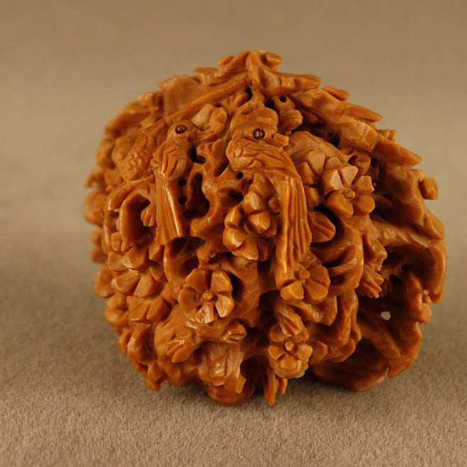 78x4.2x3.9cm 淇竹作品【喜上眉梢】苏工纯手工核雕核桃雕