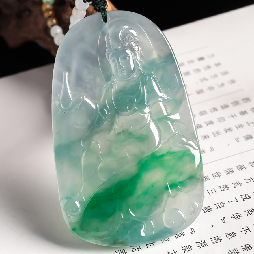 【源头好货-四会】缅甸翡翠a货老坑高冰飘绿自在观音挂件42.48克