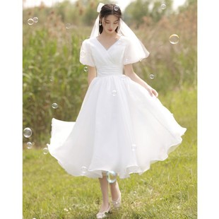 结婚登记照小礼服领证法式轻婚纱缎面小白裙简约日常白色连衣裙女