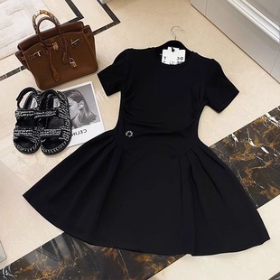 欧洲站2023新款法式赫本风黑色短裙子修身显瘦小个子连衣裙女夏季