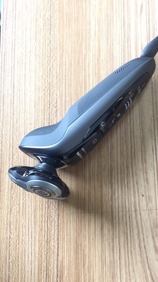 请问说下philips飞利浦sp9860男士无线充电式剃须刀怎么样呢飞利浦sp