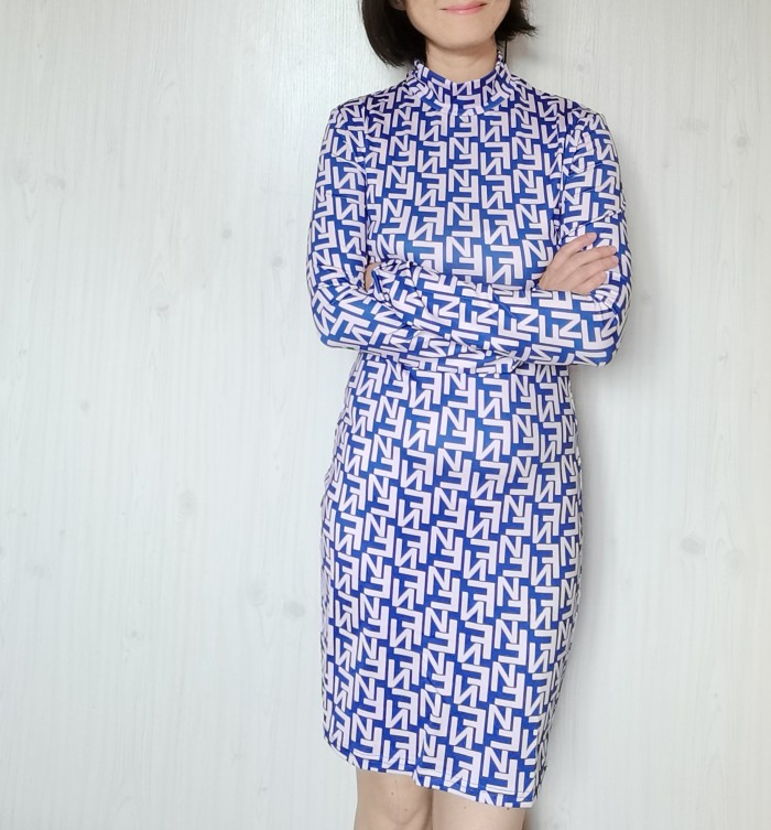 半高领字母印花中长连衣裙弹力修身打底裙子ladies printed dress