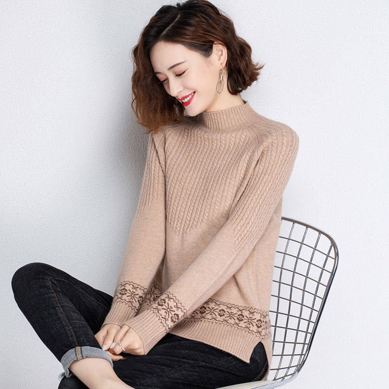 半高领打底衫女秋冬宽松显瘦内搭大码女装羊毛衫加厚短款套头毛衣