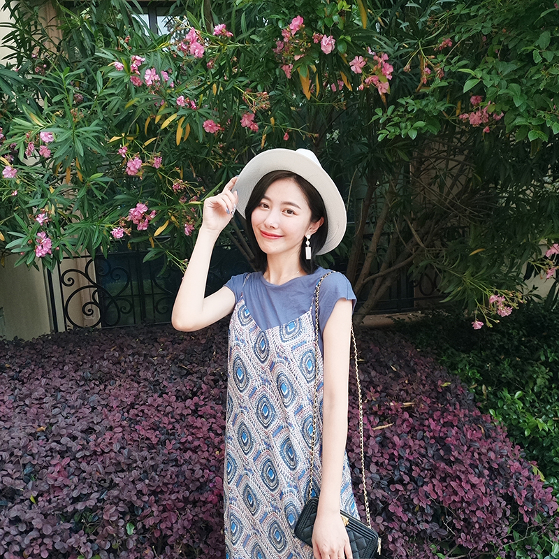 K姐自制 孔雀的羽毛 夏季新款海边度假风复古印花连衣裙女