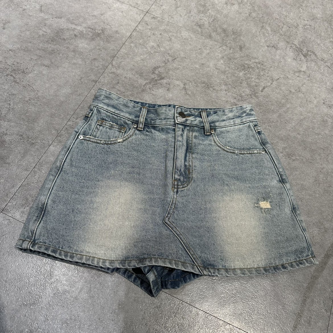 2023春夏新款设计感前裙后裤半身短裤裙女benao