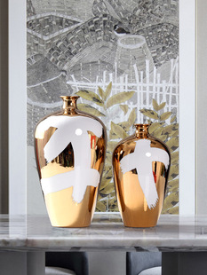 现代轻奢电镀陶瓷摆件客厅电视柜北欧假花插花大花瓶样板间装饰品