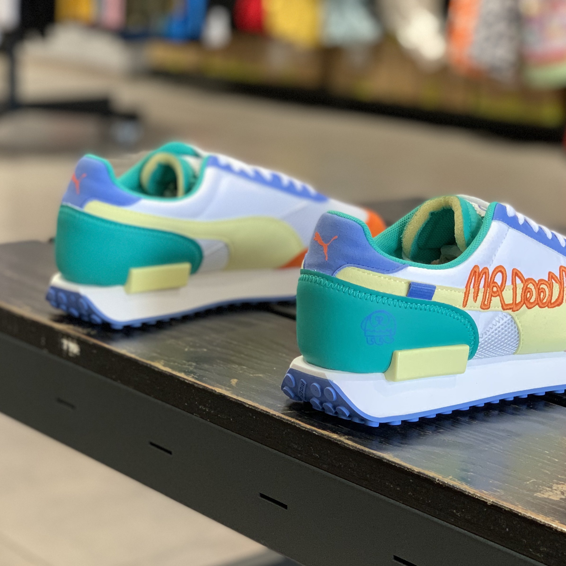 彪马pumamrdoodle联名夏季新款男女休闲运动鞋跑步鞋375790