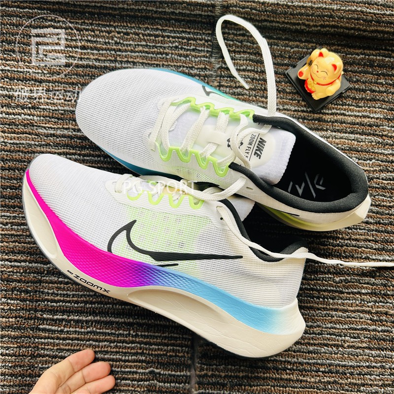 耐克Nike ZOOM FLY 5