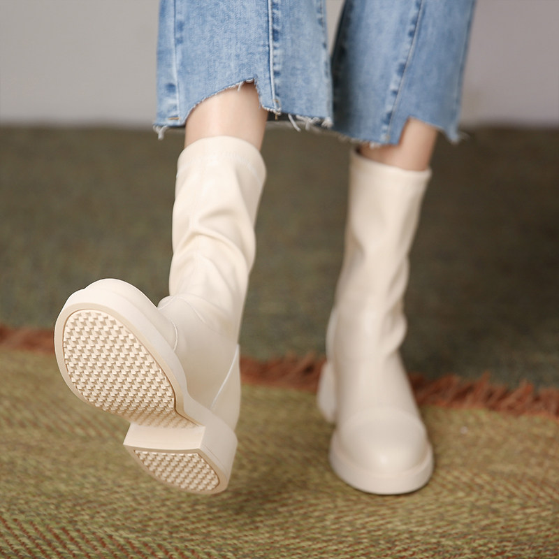 【黎莎】内增高短靴白色马丁靴女2021秋冬中筒靴粗跟韩版弹力靴子