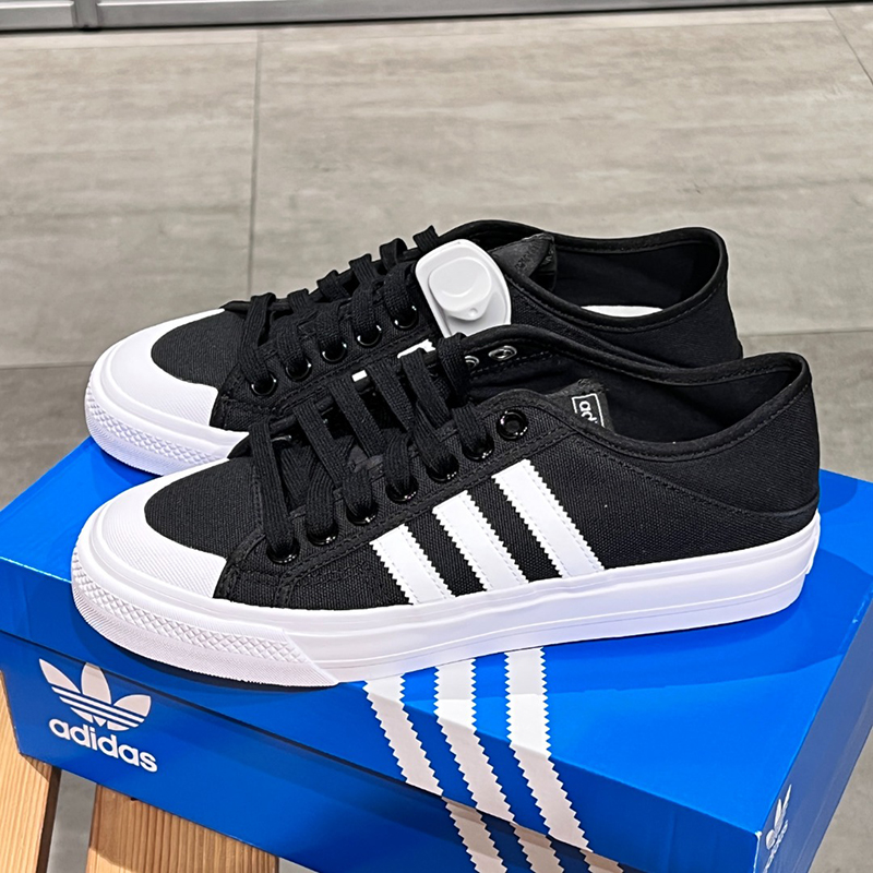 adidas阿迪达斯三叶草男女运动nizza低帮耐磨透气帆布板鞋gy0408