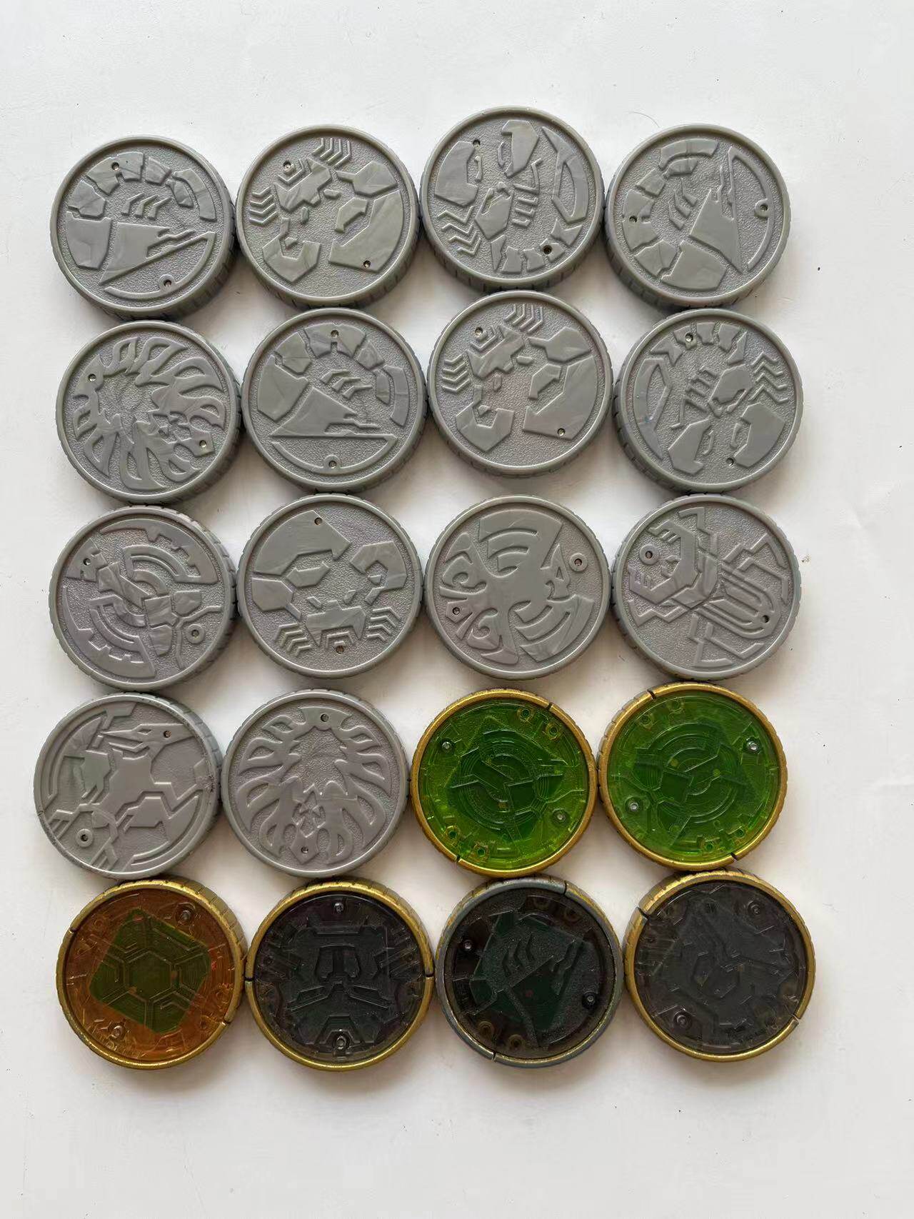 日版万代bandai 假面骑士ooo核心硬币dx 连组 螳螂 猩猩 凤凰二手