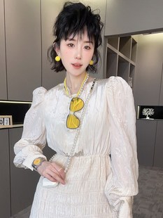 RR fashion 长袖连衣裙女2024夏季新款法式褶皱纯色圆领高腰长裙