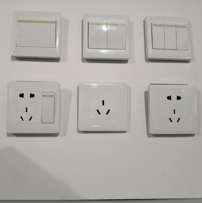 起帆西蒙系列开关五孔插座 86型面板 出租房工程系列专用插座在类目 电子/电工, 插座, 开关插座套装中 - 来自Buy2taobao.com提供专业的淘宝代购服务