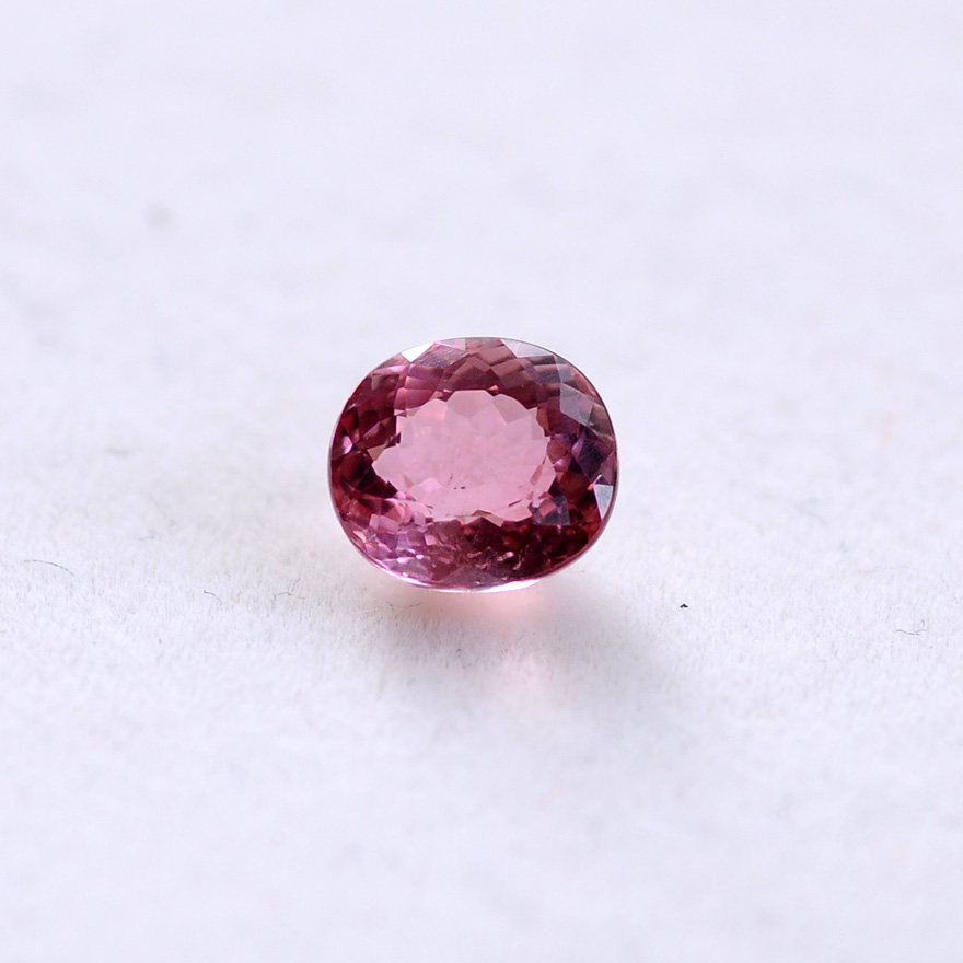 粉碧玺裸石戒面 3.35克拉 切工火彩好 微微棉絮 性价比超高