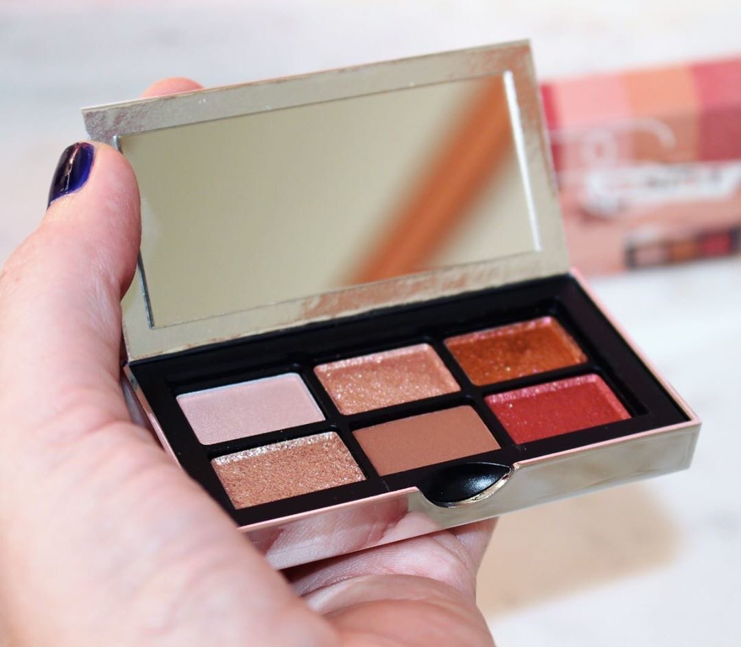 nars 眼影盘6色_在途 nars wanted mini 6六色限量眼影盘6色盘迷你盘