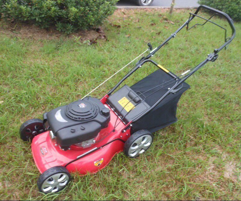 0马力20寸自走式草坪机四冲程汽油割草机草坪机