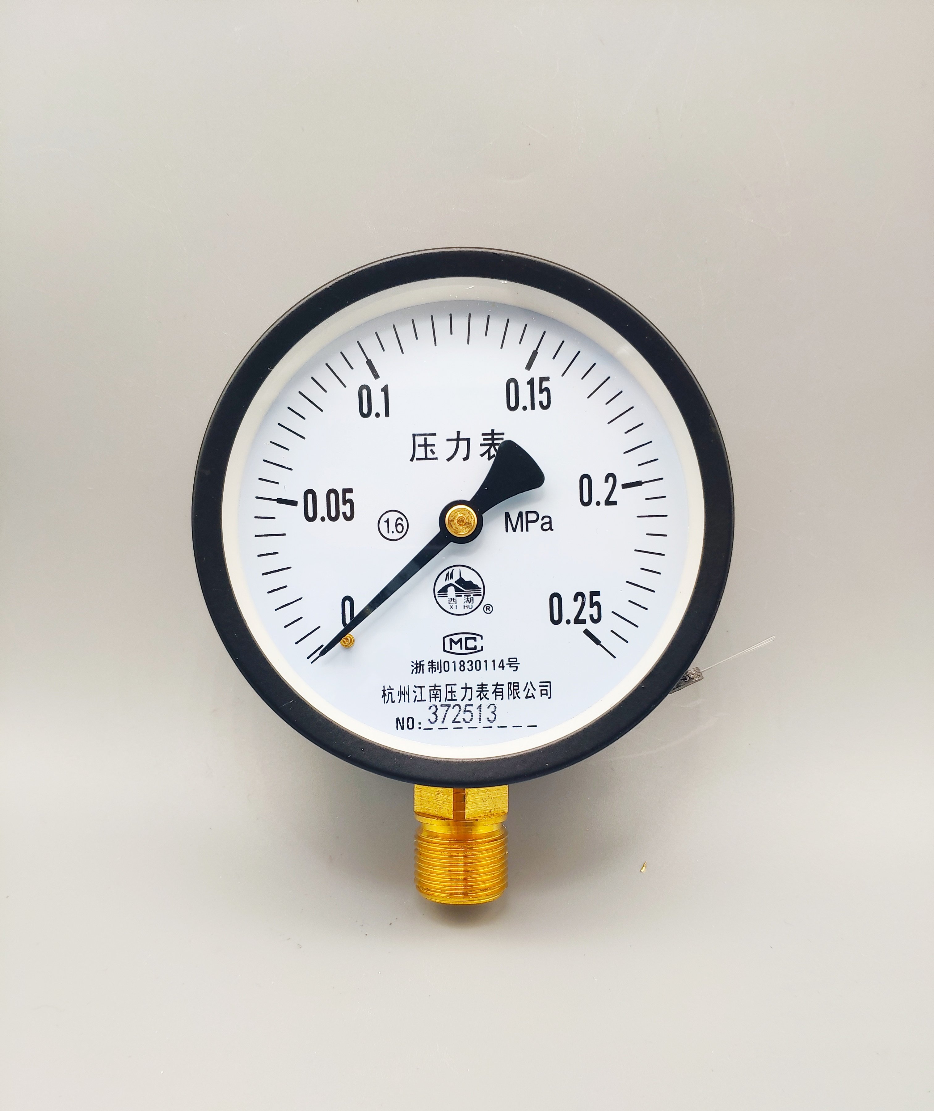 y100-0.25mpa普通压力表西湖湖牌压力表