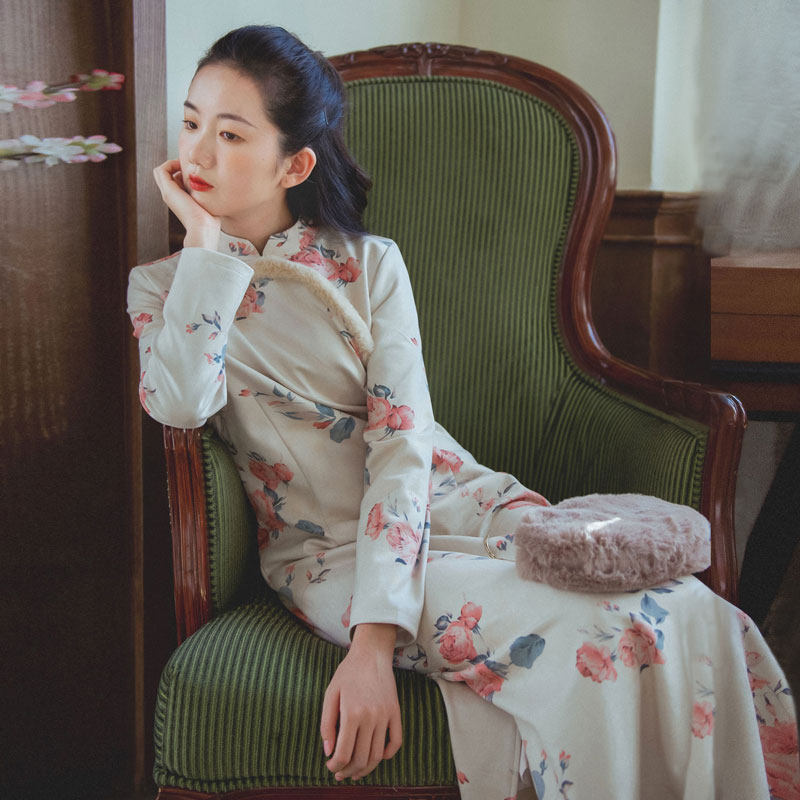 文艺气质旗袍复古女人味改良版民国风优雅名媛年轻款印花长连衣裙