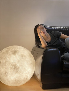 艺术家黄玉龙星球灯系列 月球灯 礼品灯手绘月亮灯吊灯地灯可定制