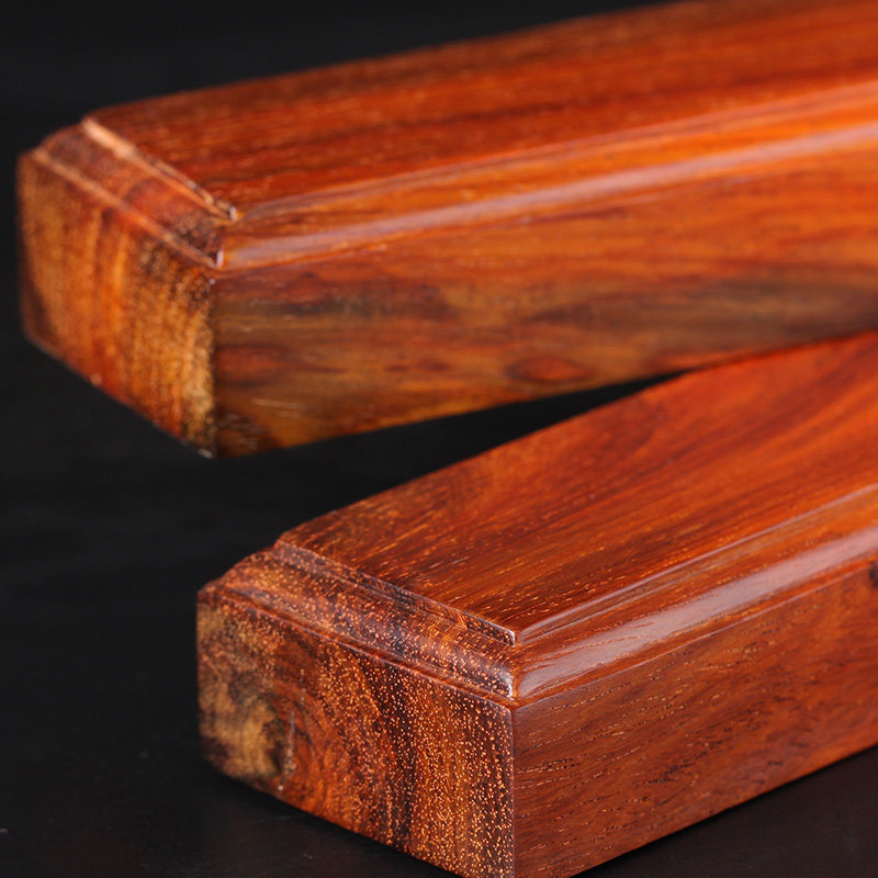 大红酸枝镇尺 交趾黄檀 纯手工打磨 纹理顺 做工精细 文房必备