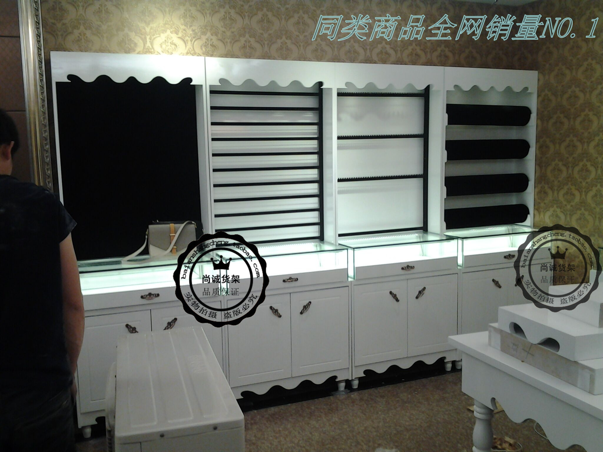 饰品柜项链展柜耳环柜头箍柜饰品高柜木制烤漆货架头饰柜绒布展柜在类目 商业/办公家具, 货架/展柜, 饰品架/柜中 - 来自Buy2taobao.com提供专业的淘宝代购服务