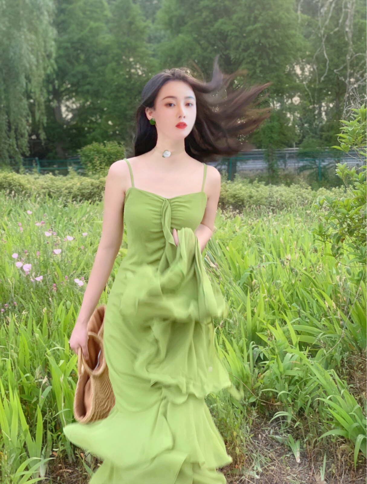 晚时光 夏季复古显白绿色连衣裙中长款性感吊带鱼尾裙