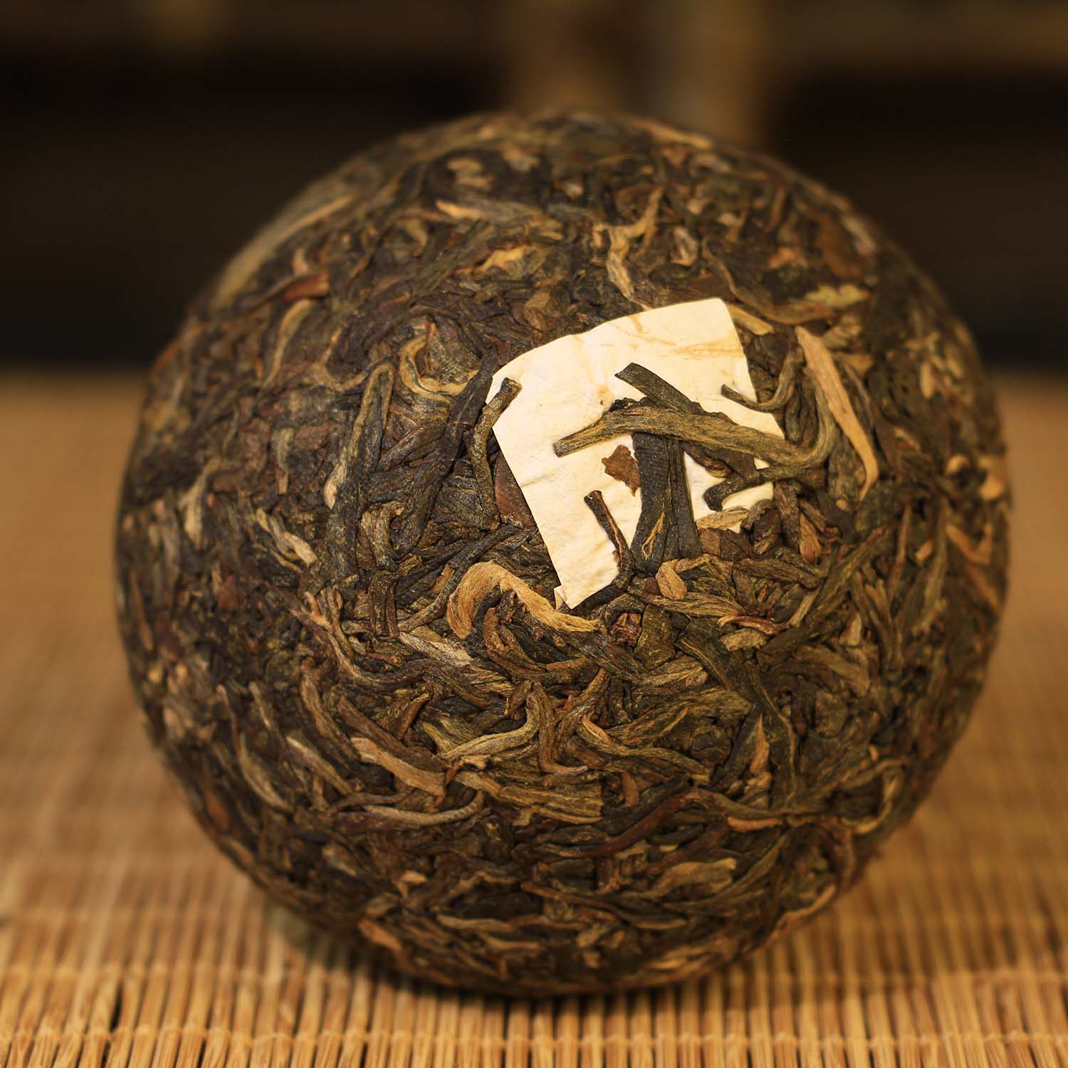 120沱 郎河 普洱茶 2010年苗王沱生茶