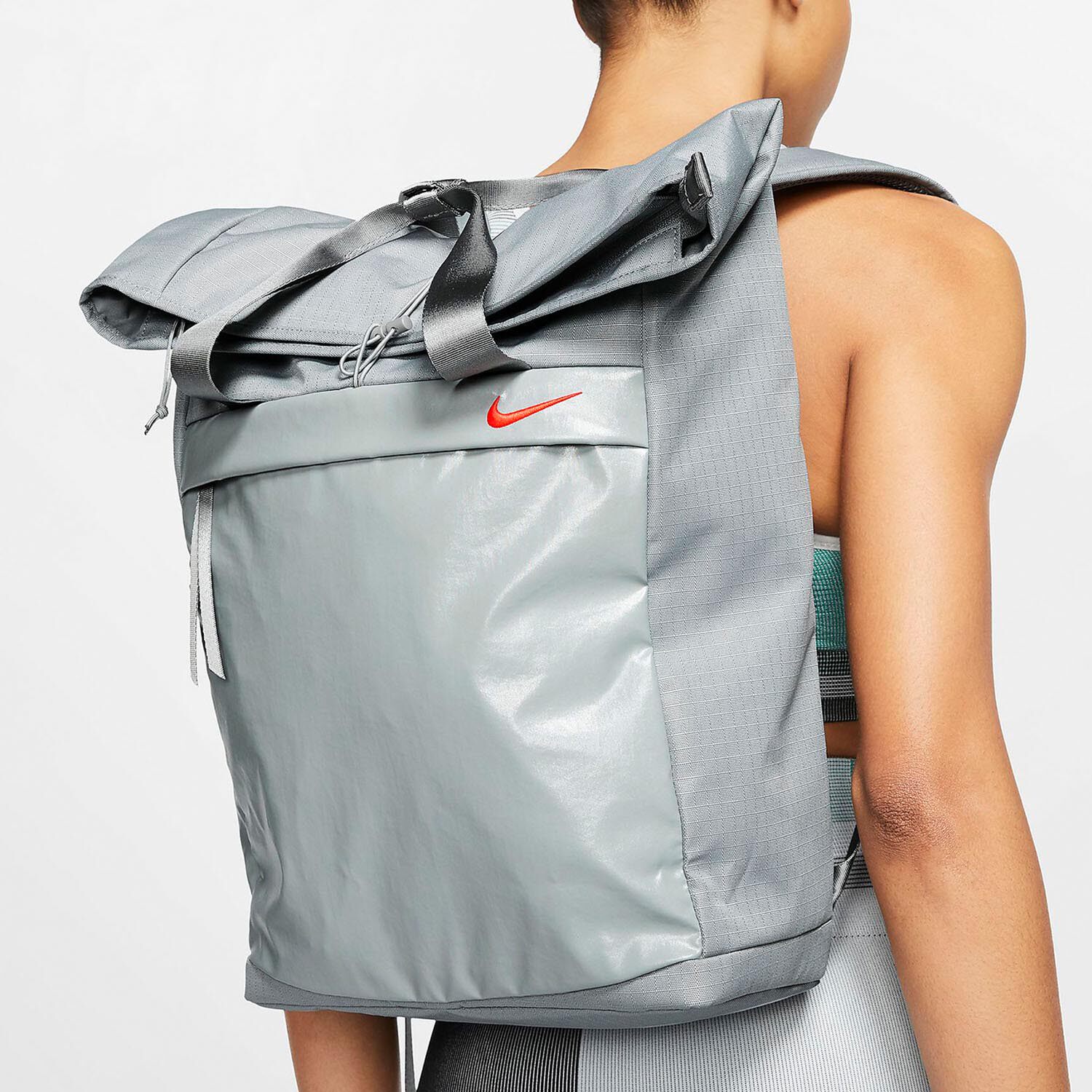 nike/耐克正品2020夏季新款radiate 男女训练运动双肩包 ba6173